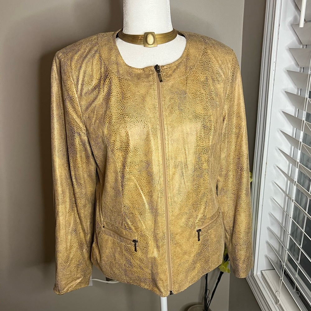 JM Collection Snake Print Jacket - Picture 2 of 16